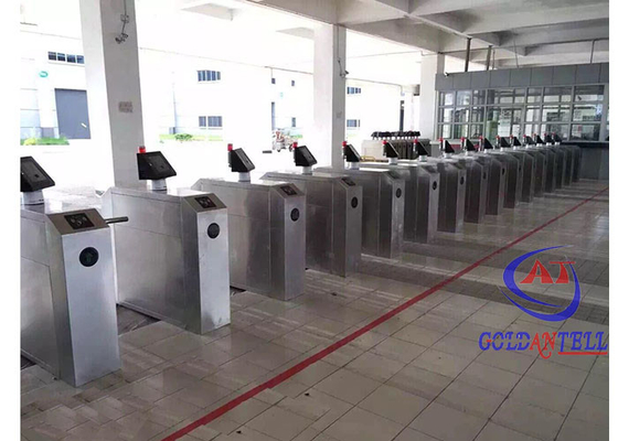 Sistemas de barrera de la entrada del gimnasio 0.6s de la tarjeta de Nfc con el reconocimiento de cara