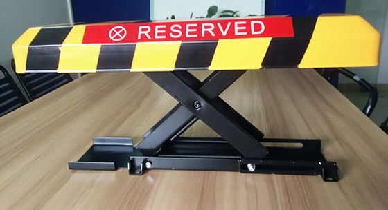 Automatic IP54 Waterproof Car Parking Lock with 305mm Lifting Height and 12V 7Ah Battery for Municipal Parking Lots