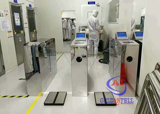 35 personas/el brazo de Min Flap Barrier Gate Retractable caen el control de Rfid más inspector del Esd