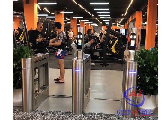 reconocimiento de cara múltiple del rfid de la temperatura del torniquete del deporte del control de acceso de la puerta del código del qr para la entrada del gimnasio