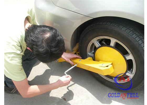 Parking A 3 Steel Material car tire locks , professional keep it wheel clamp
