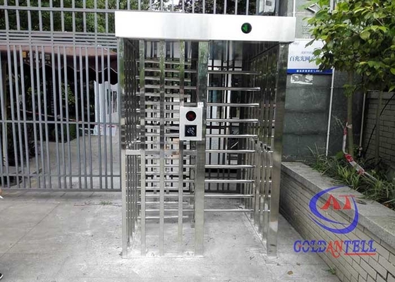 Puerta completa del brazo del torniquete SUS304 cuatro de la altura de la huella dactilar anticolisión del RFID