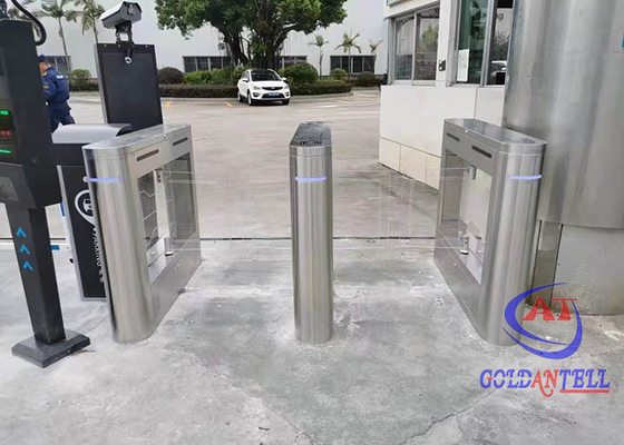 Puerta impermeable del torniquete del oscilación con estilo de desplazamiento del SUS 304 del reconocimiento de cara